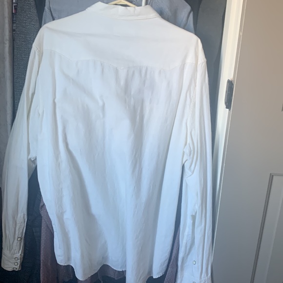 Mens casual shirt. - Picture 4 of 4